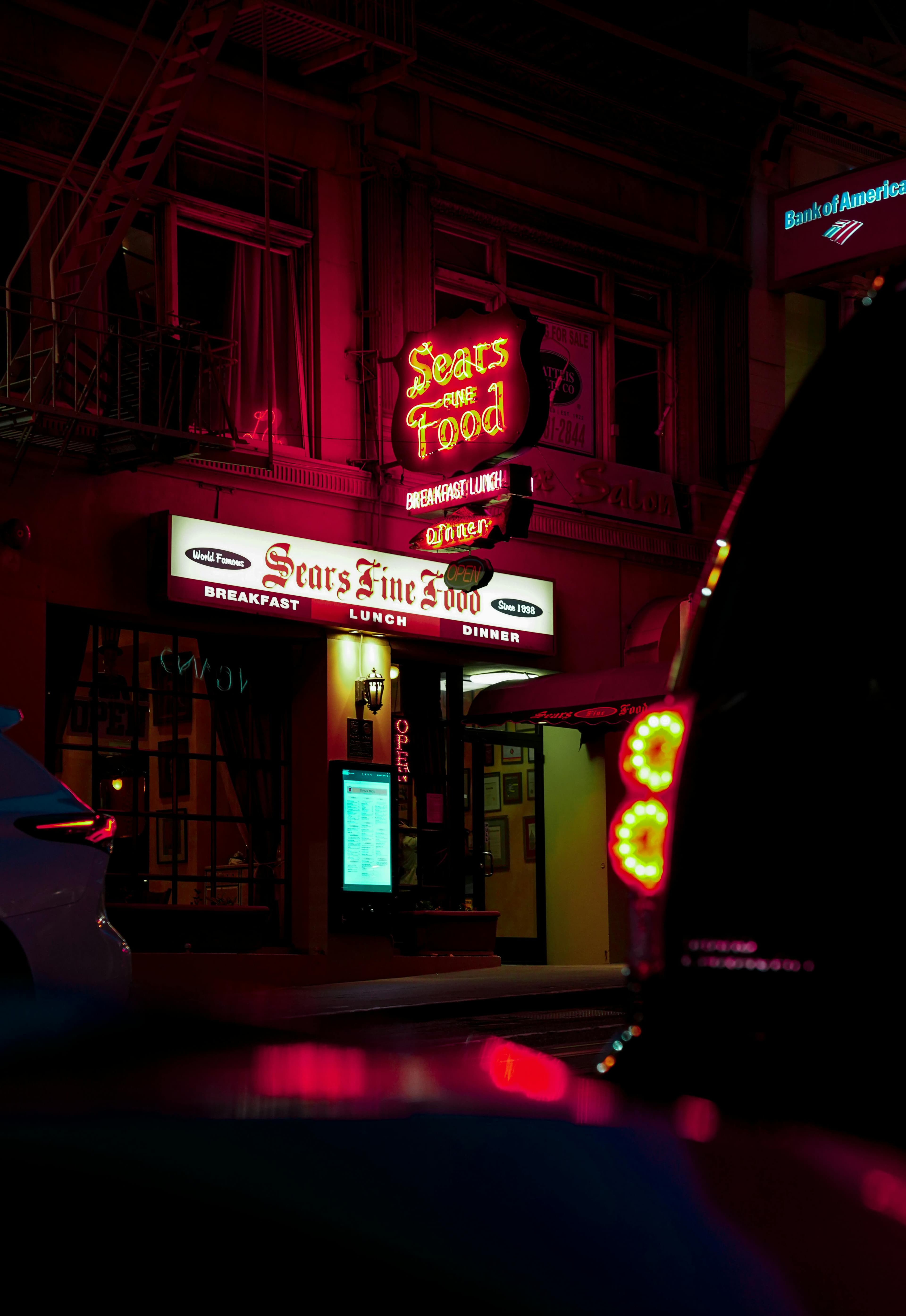 Nocturne gallery 1